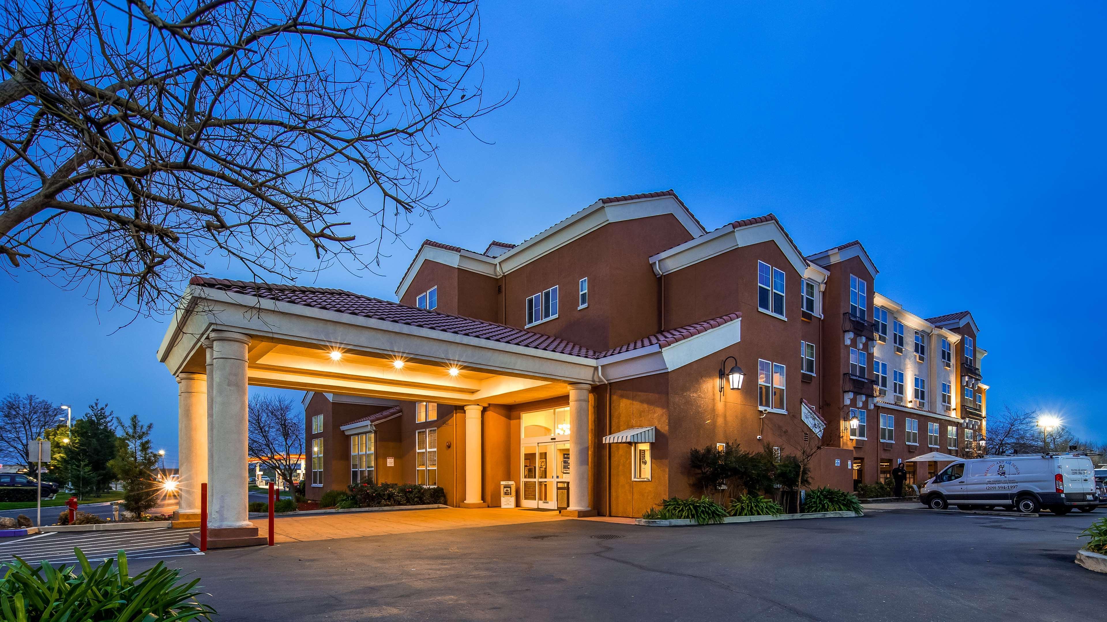Best Western I-5 Inn & Suites Lodi Eksteriør billede